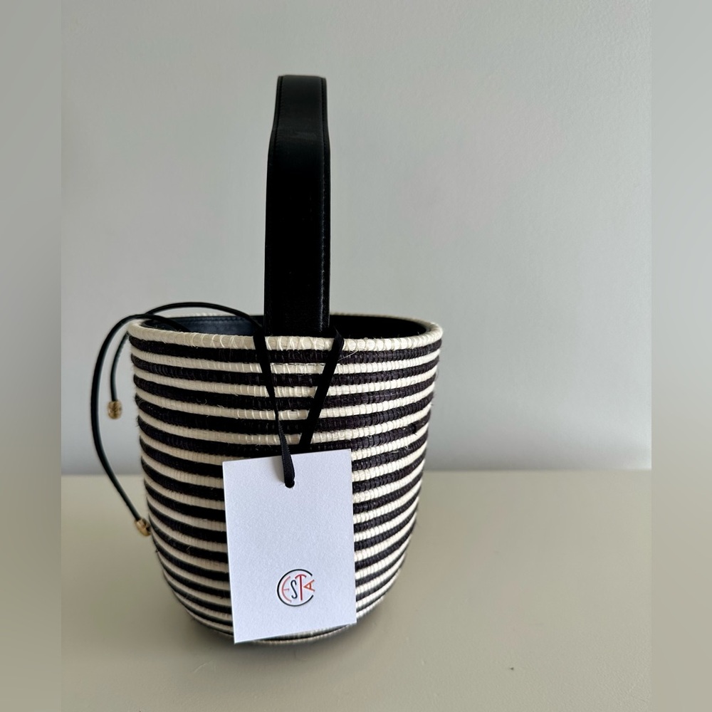 NWT Cesta Collective Lunchpail black leather handle